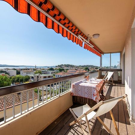 Le Cadet - Vue Panoramique Ville Et Baie De Sanary Sur Mer, Parking & Terrasse - 2 A 4 Pers Sanary-sur-Mer Exterior foto