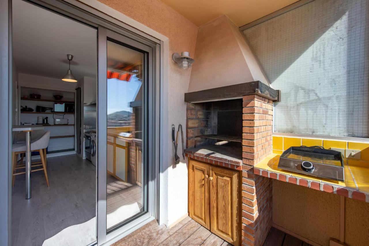 Le Cadet - Vue Panoramique Ville Et Baie De Sanary Sur Mer, Parking & Terrasse - 2 A 4 Pers Sanary-sur-Mer Exterior foto